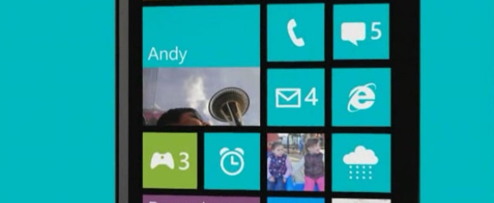 Microsoft denkt aan gratis versies Windows Phone en Windows RT