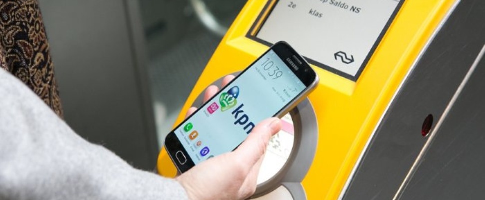 Inchecken met je smartphone: KPN en Vodafone testen Smart-OV